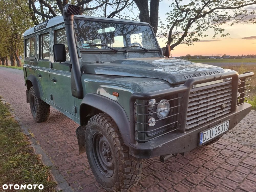 Land Rover Defender 2.2 TD4 E - 11
