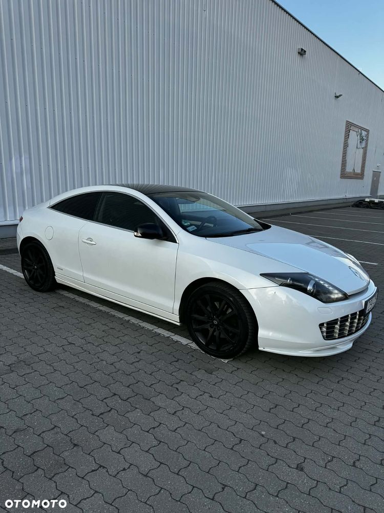 Renault Laguna 2.0 dCi Monaco GP2 - 2