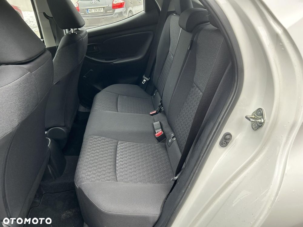 Toyota Yaris - 13