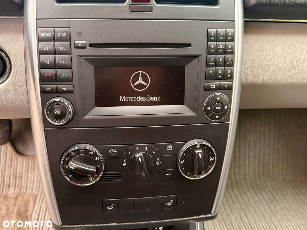 Mercedes-Benz Klasa B - 23