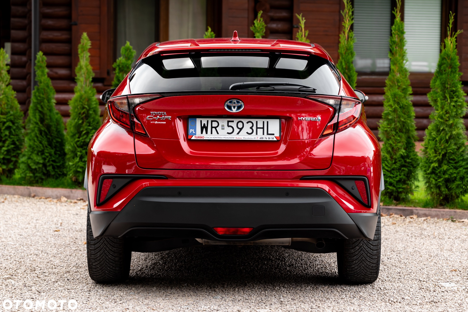 Toyota C-HR 1.8 Hybrid Team Deutschland - 10
