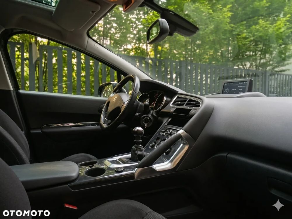 Peugeot 3008 1.2 PureTech Style - 8