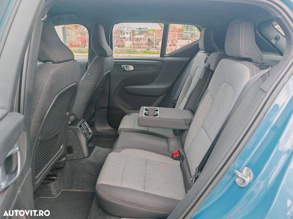 Volvo XC 40 T4 Recharge DKG Ultimate Bright - 8