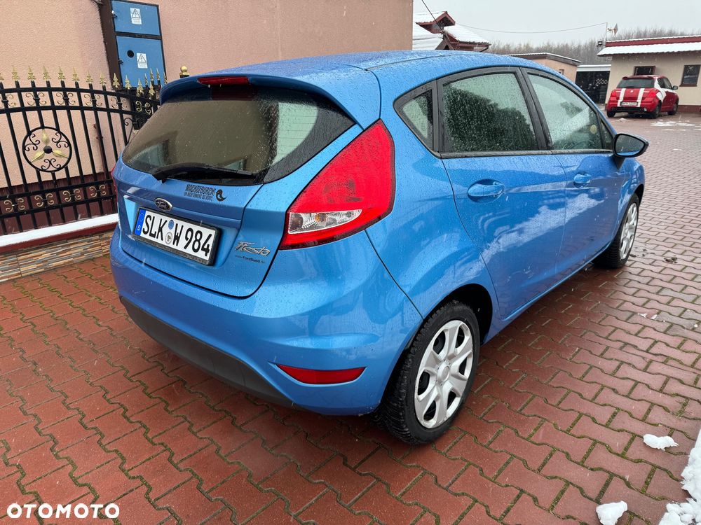 Ford Fiesta - 11