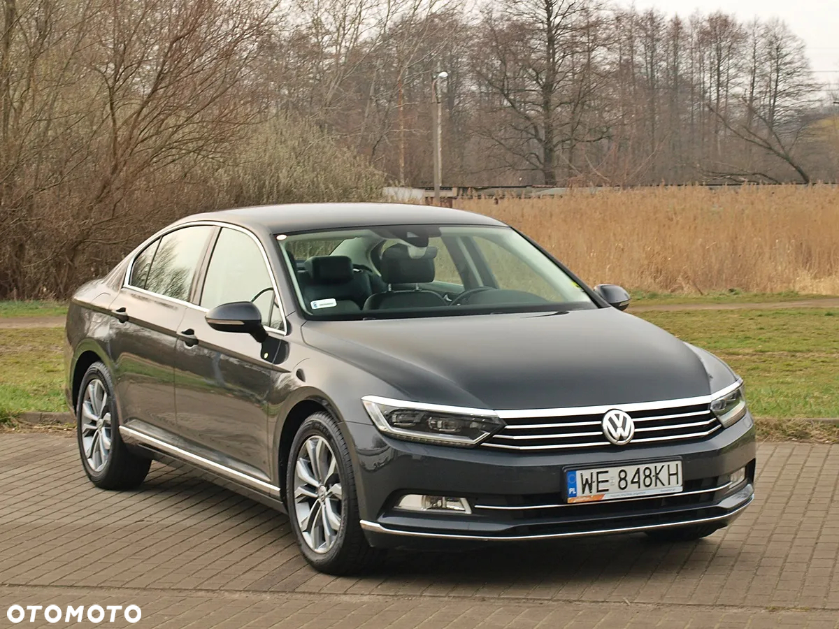 Volkswagen Passat 1.8 TSI BMT Highline - 2