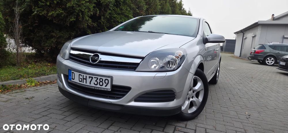 Opel Astra - 1
