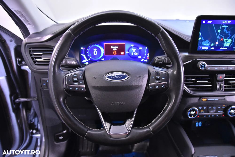 Ford Kuga - 16