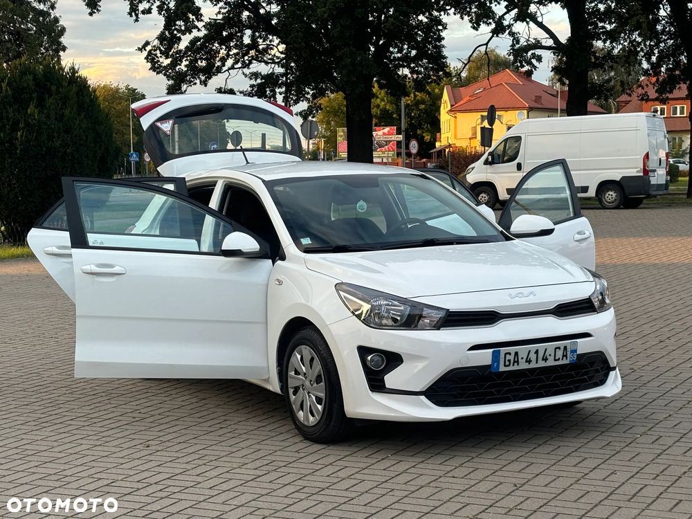 Kia Rio 1.2 M - 14