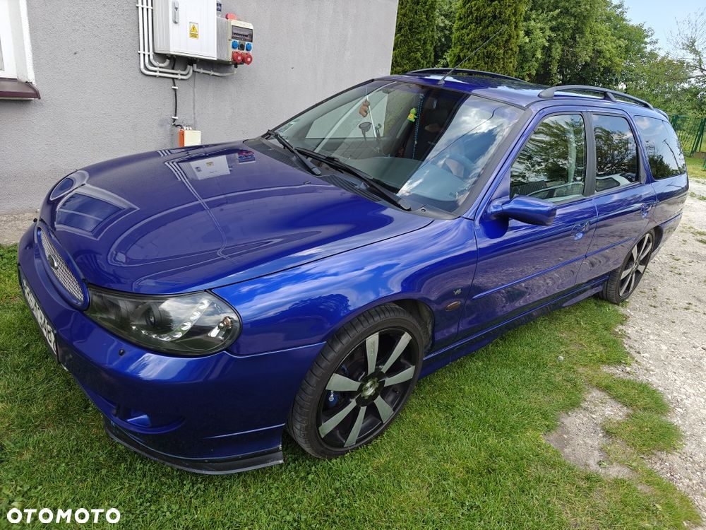 Ford Mondeo - 1