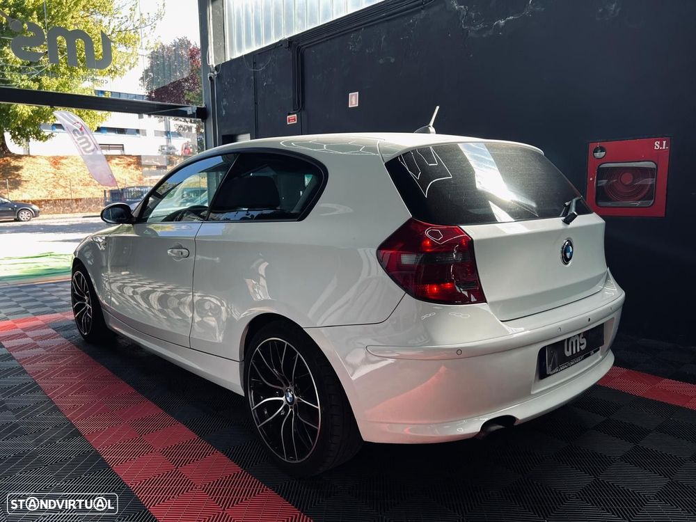 BMW 118 d Coupe - 11
