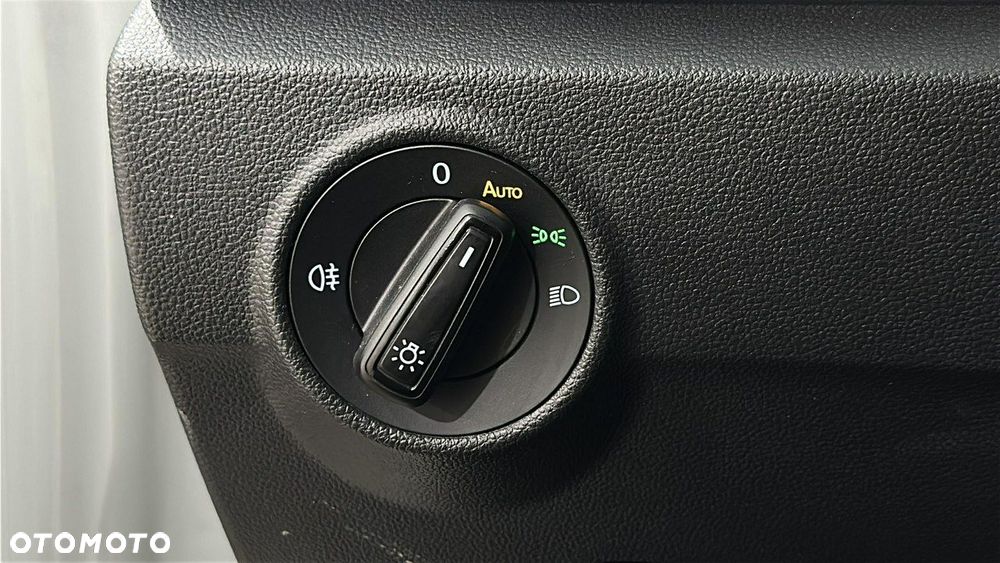 Volkswagen T-Roc 1.5 TSI Life - 26