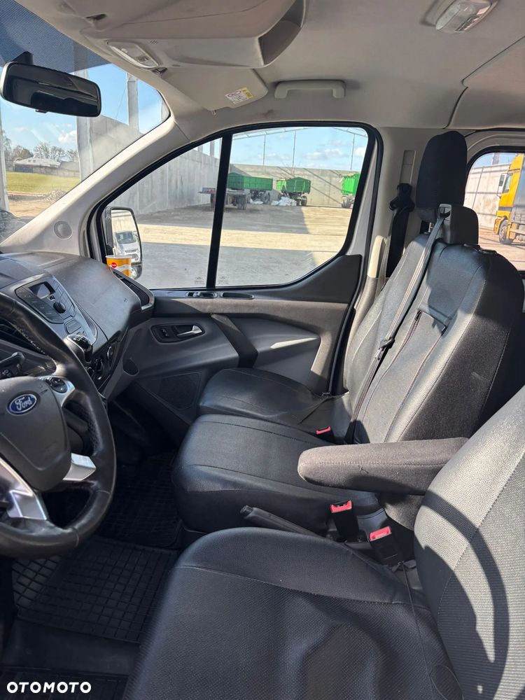 Ford Transit Custom - 8