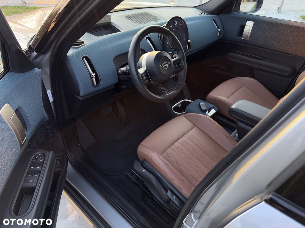 MINI Countryman C mHEV Linia Essential - 19