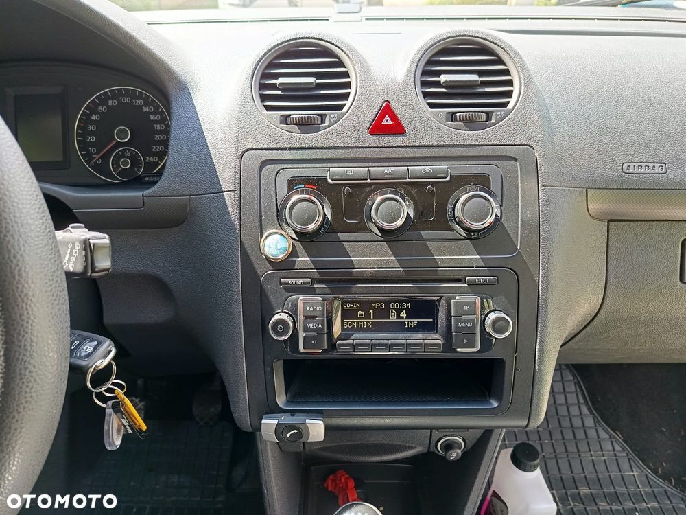 Volkswagen Caddy - 6