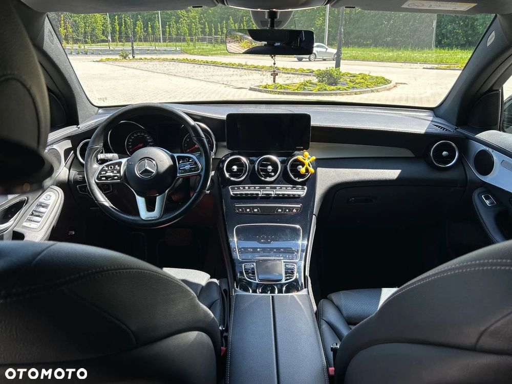 Mercedes-Benz GLC 200 - 6