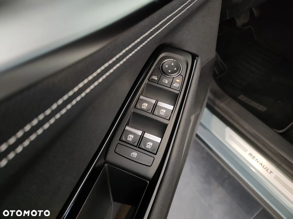 Renault Espace 1.2 E-Tech Full Hybrid 200 Iconic MMT 5os - 9