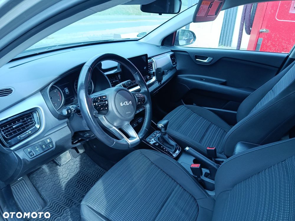 Kia Stonic - 5