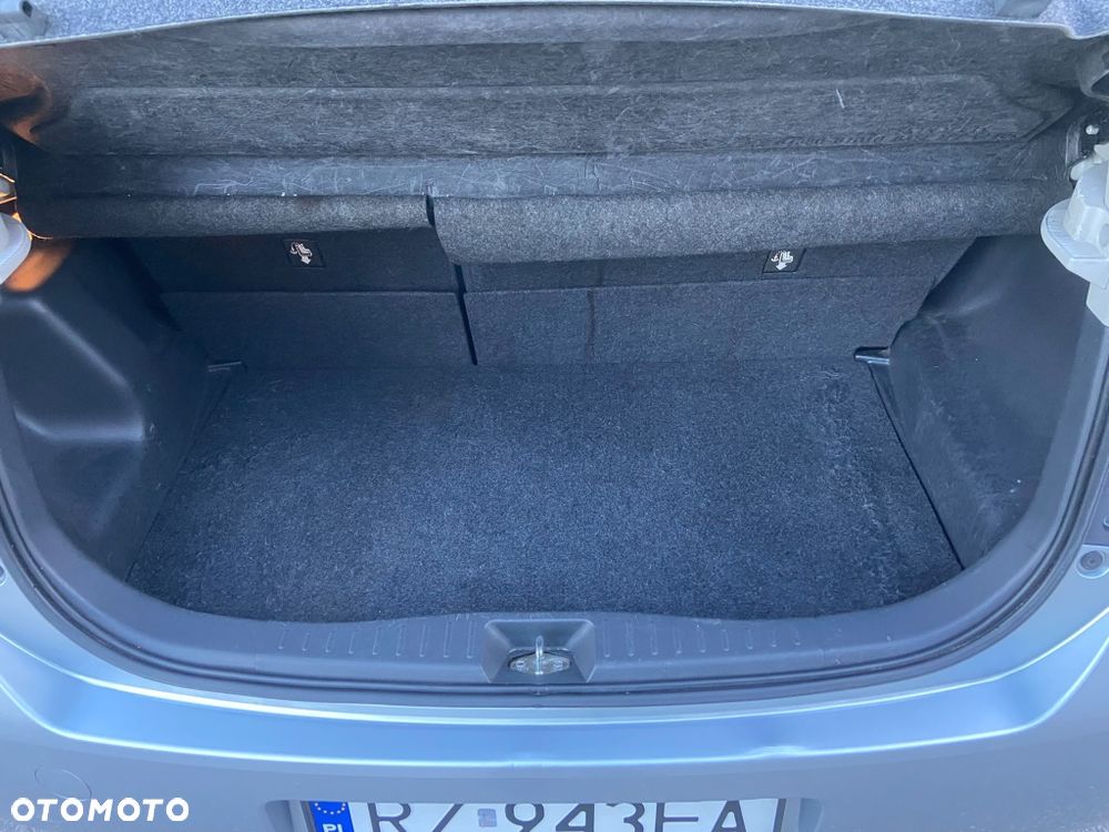 Subaru Justy - 7