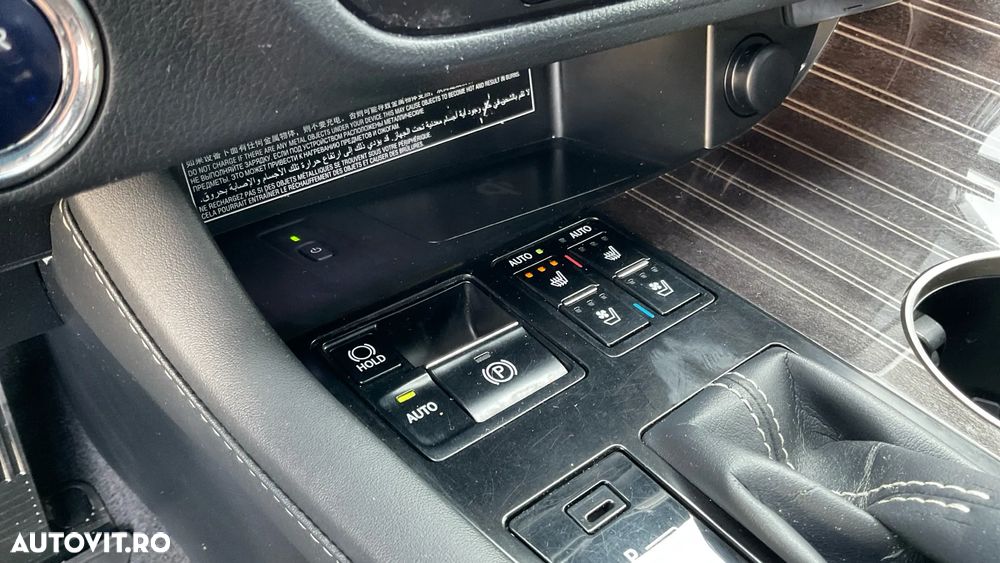 Lexus Seria RX 450h Aut. Luxury (trapa panoramica) - 27