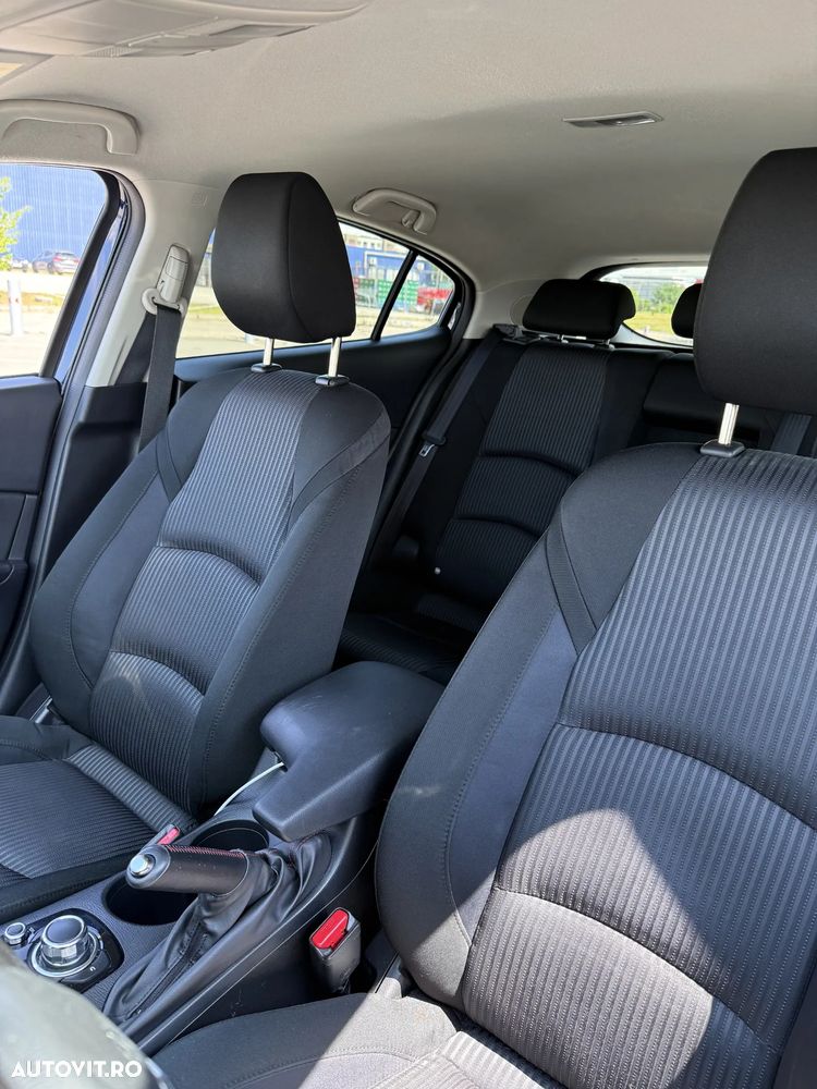 Mazda 3 SKYACTIV-D 150 Automatik Sports-Line - 11