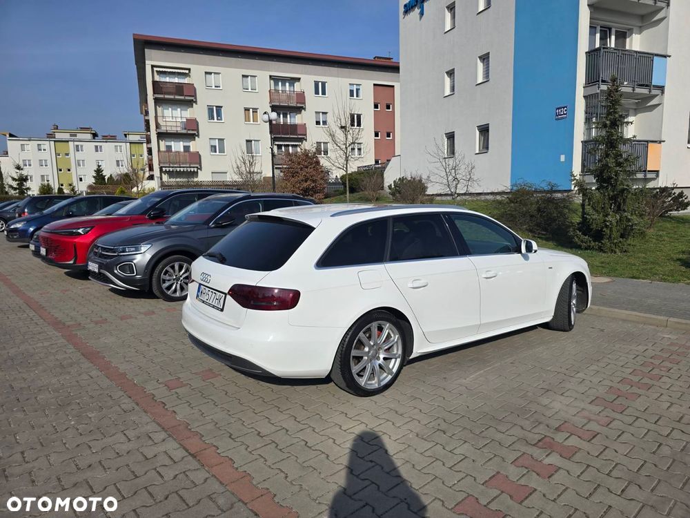 Audi A4 Avant 2.0 TDI - 17