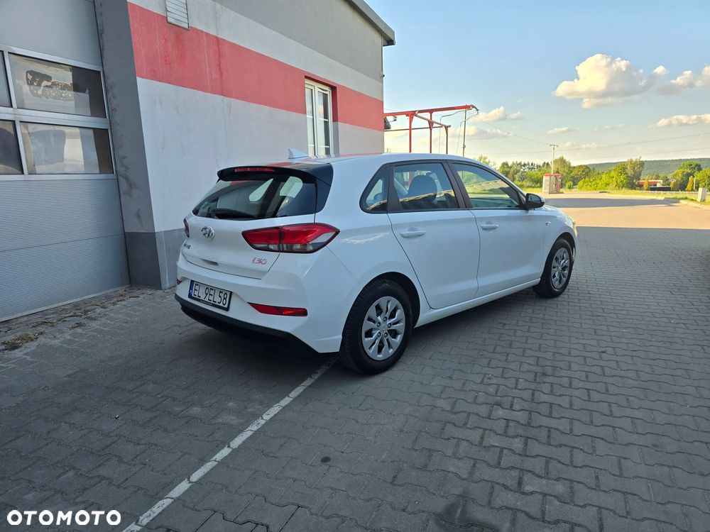 Hyundai i30 1.5 DPI Modern - 8