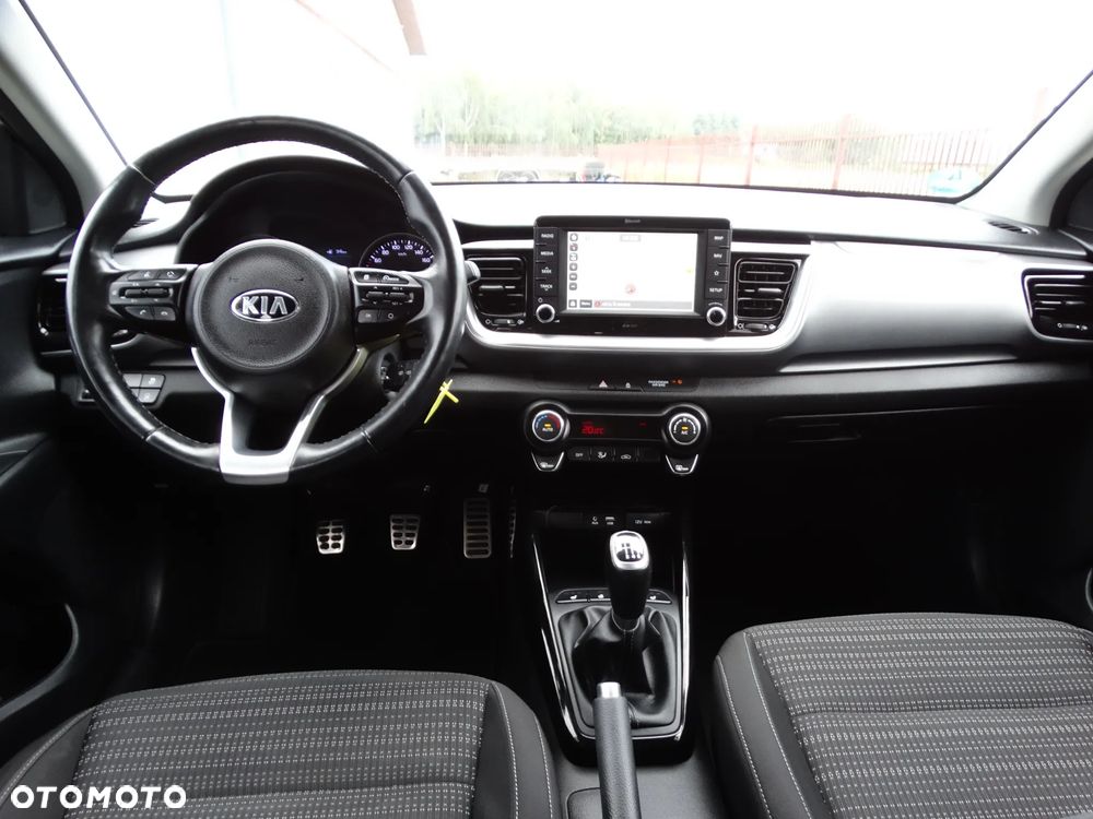 Kia Stonic - 13