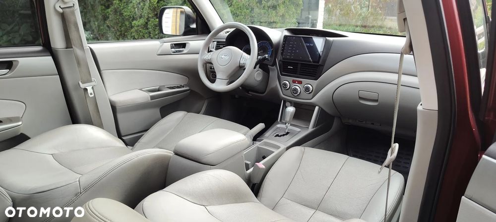Subaru Forester 2.0X Automatik Exclusive - 25
