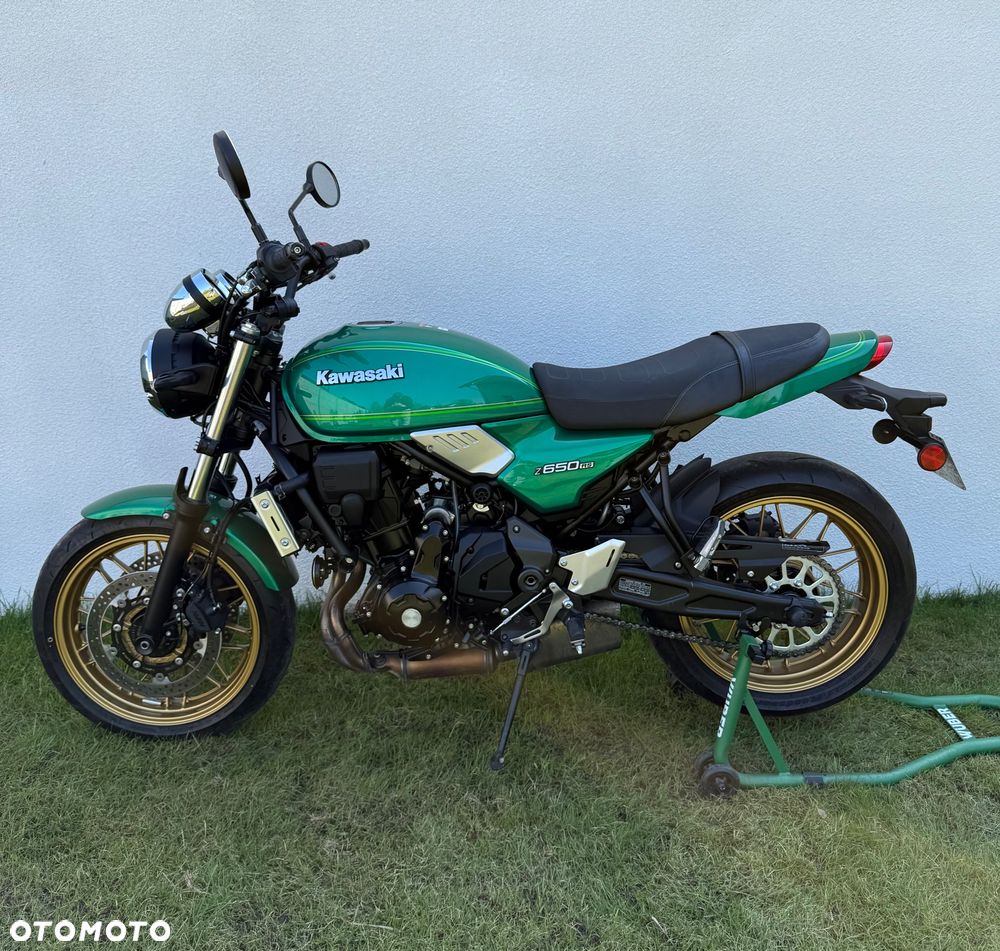 Kawasaki Z 650 RS - 2