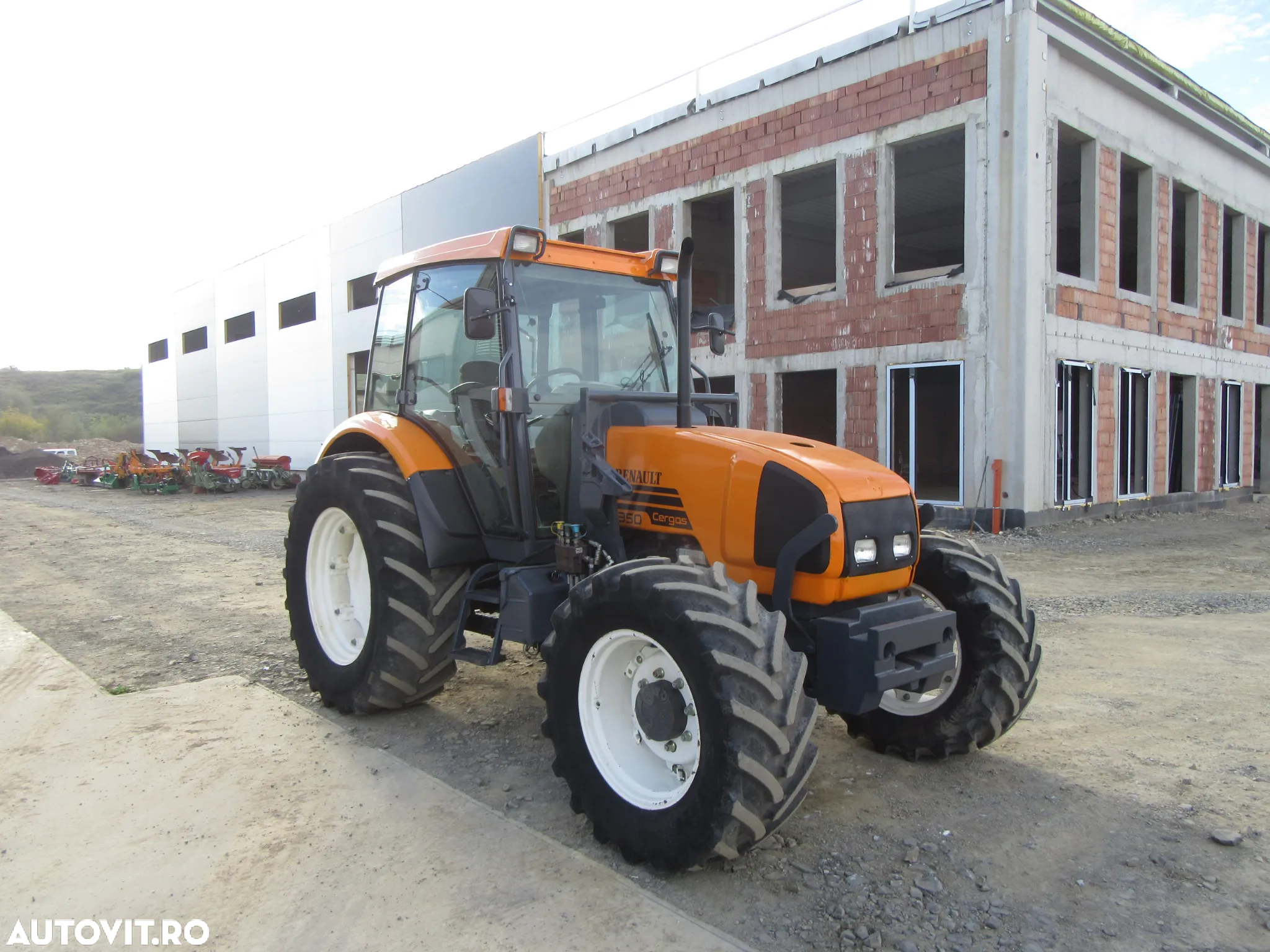 Renault CERGOS 350 - 3