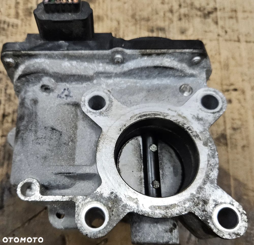 Renault Clio III 3 Modus Twingo 1.2 16V TCE 1.2 B przepustnica 8200578645   161202859R - 10