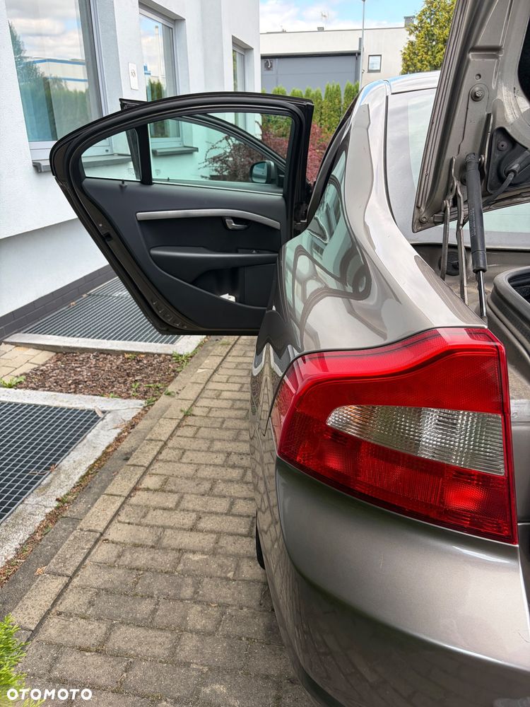 Volvo S80 2.4D5 Executive - 10