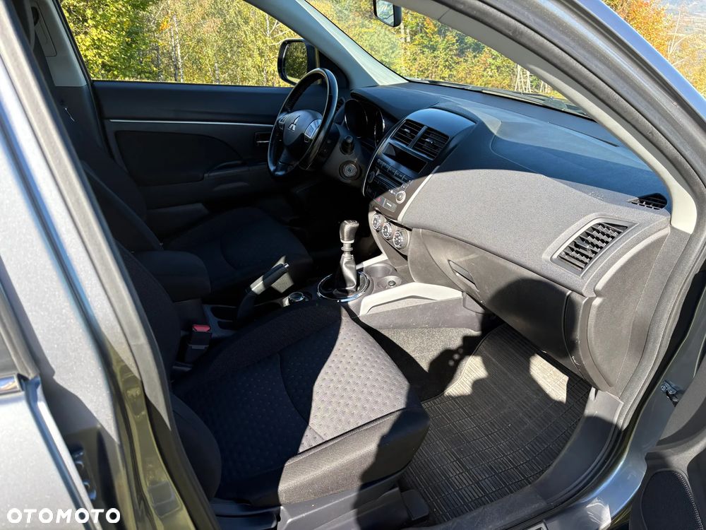 Mitsubishi ASX 1.8 DID Invite 4WD AS&G - 11
