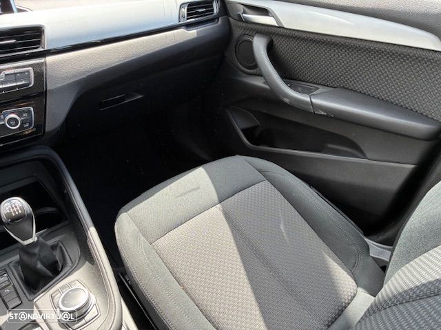 BMW X1 16 d sDrive Advantage - 17