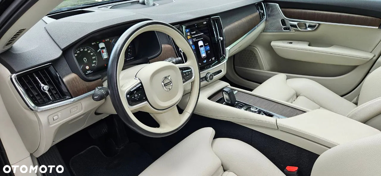 Volvo V90 Cross Country D5 AWD Pro - 14