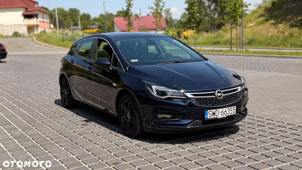Opel Astra 1.4 T 120 Lat - 4