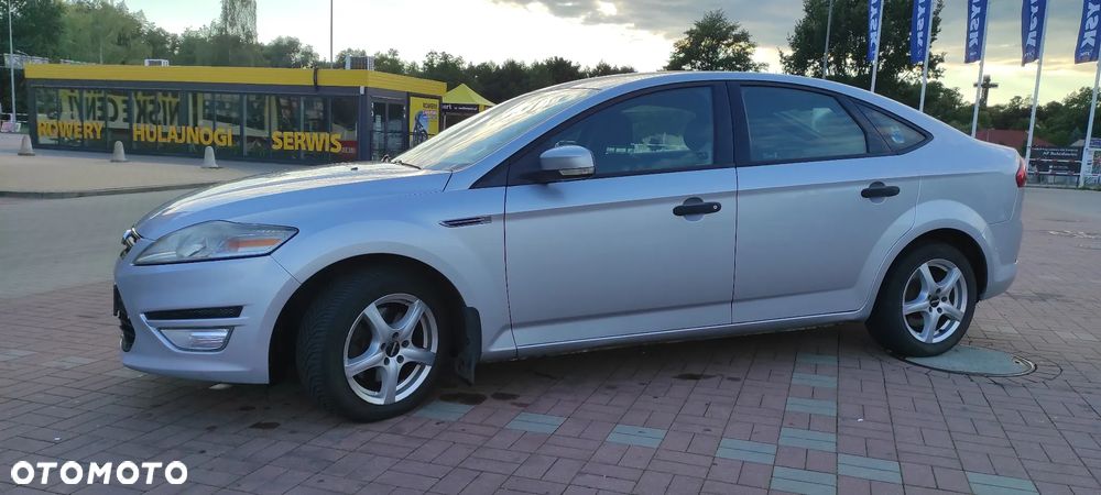 Ford Mondeo 1.6 TDCi Silver X - 8
