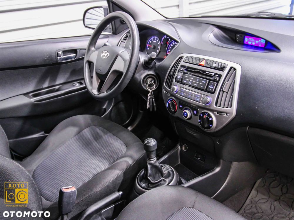 Hyundai i20 1.25 Classic + - 14