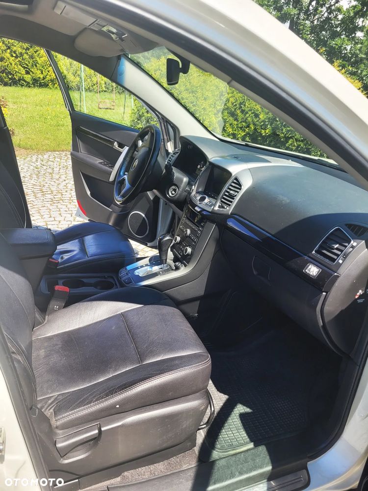 Chevrolet Captiva 2.2 D LTZ - 18