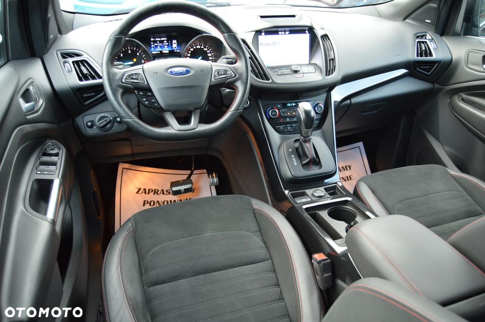 Ford Kuga 2.0 TDCi 4x4 ST-Line - 7