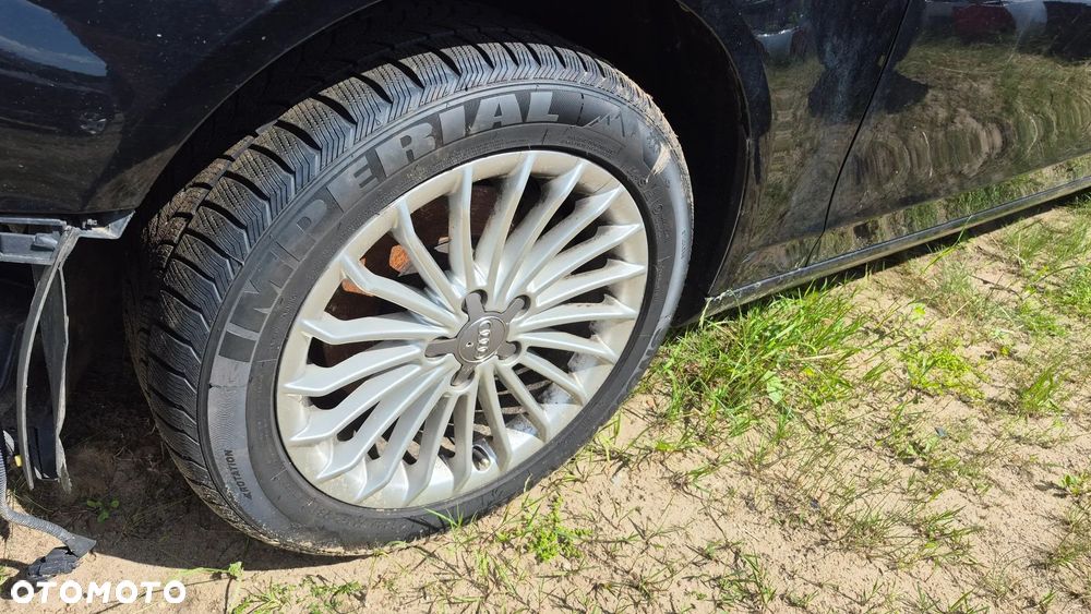 Audi A4 Avant 2.0 TDI - 8