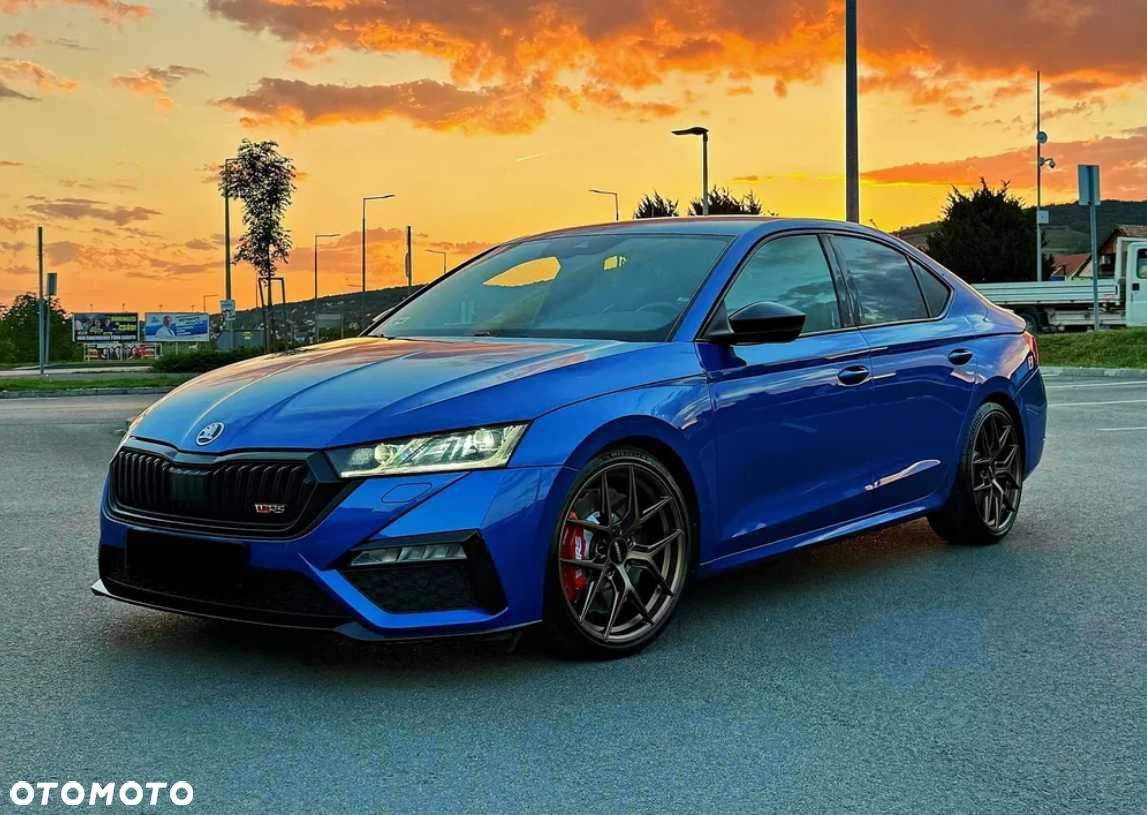 Felgi Motec 19" 8,5J 9,5J 5x112 Skoda Octavia / RS - 1
