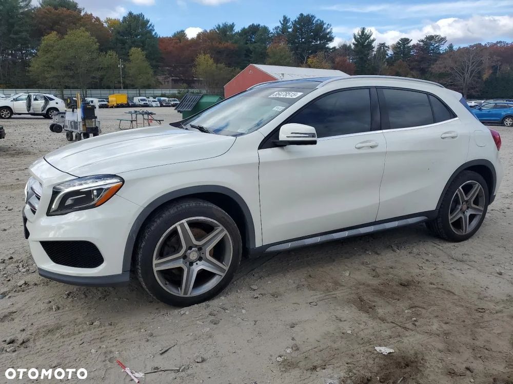 Mercedes-Benz GLA 250 4-Matic