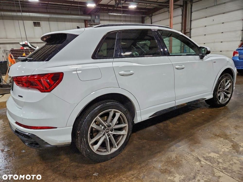 Audi Q3 - 23