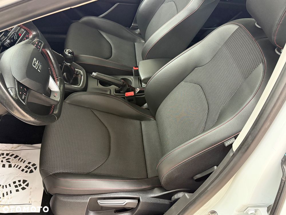 Seat Leon 2.0 TDI DPF Start&Stop FR - 17