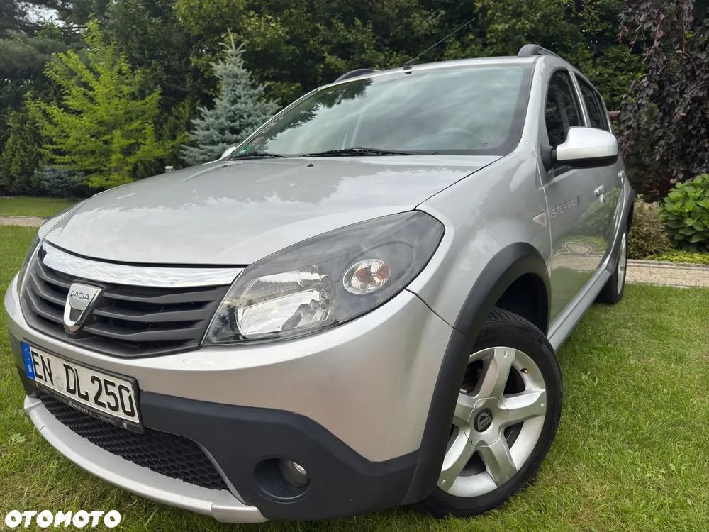 Dacia Sandero Stepway 1.6 - 17