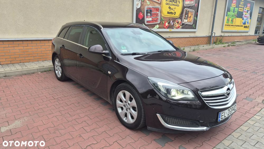Opel Insignia - 1