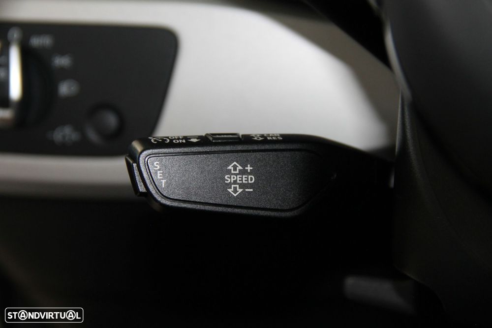 Audi A4 Avant 35 TDI S tronic — fotografia 15