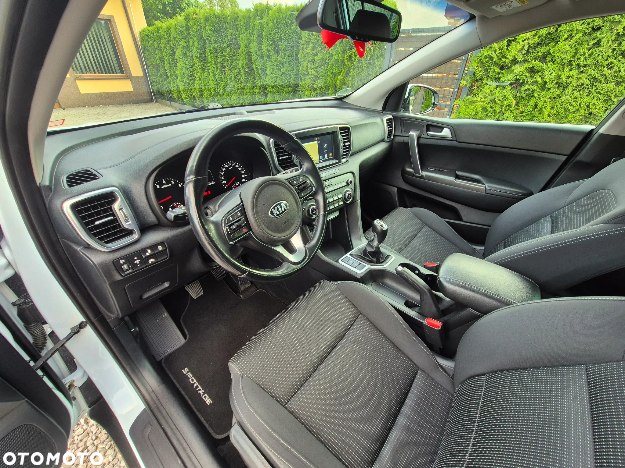 Kia Sportage 1.6 GDI 2WD Black Edition - 27