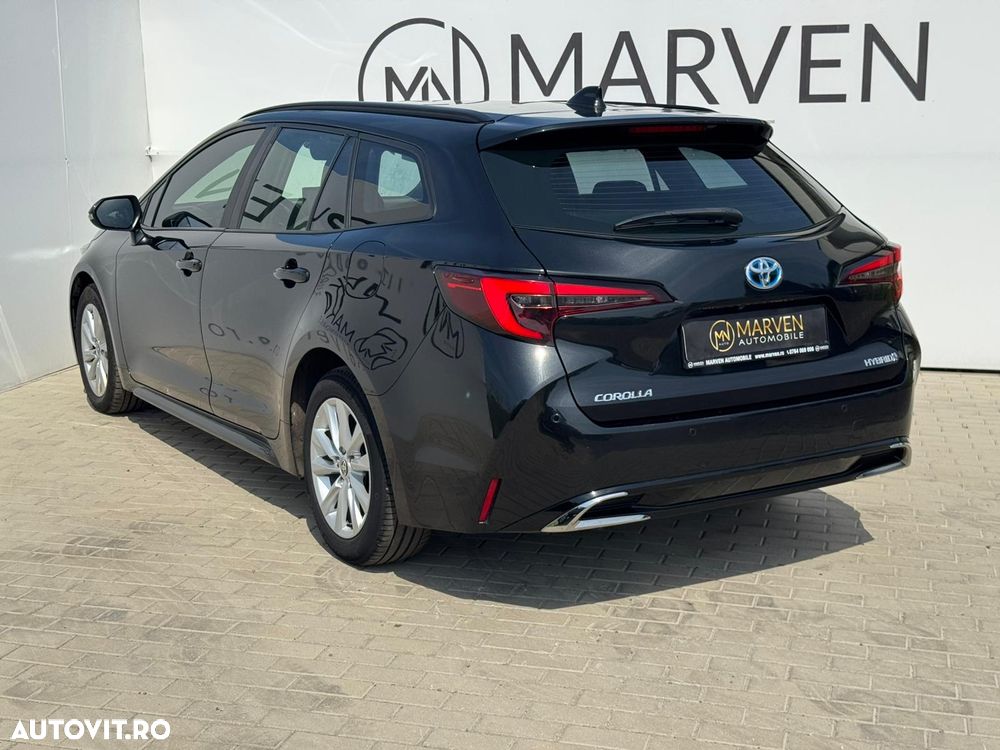 Toyota Corolla 1.8 HSD Dynamic - 7